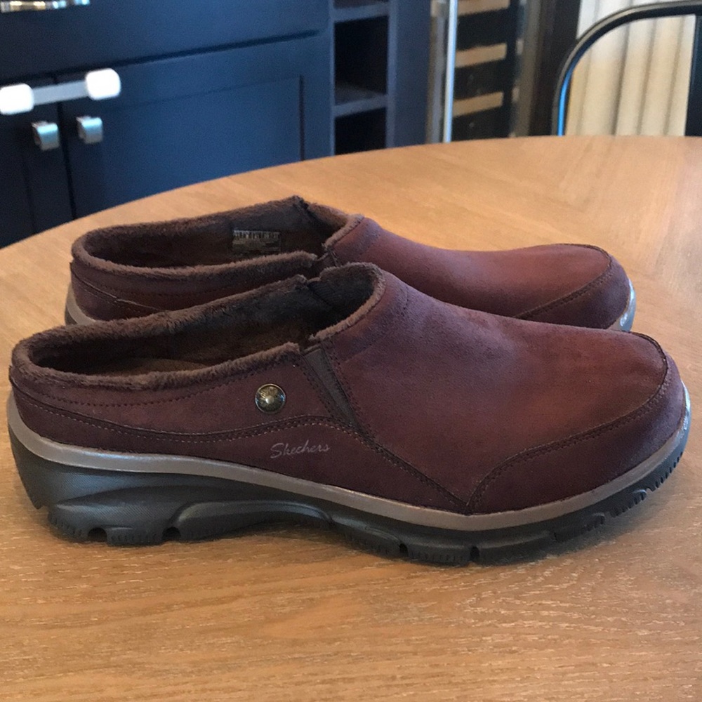 Skechers brown memory foam clogs Sz 11